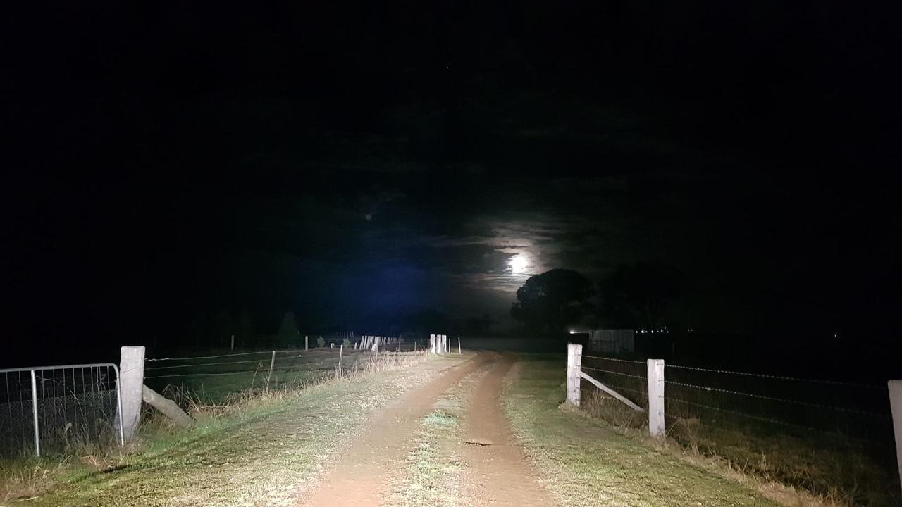 勒弗戴尔红胶住宿加早餐旅馆 外观 照片